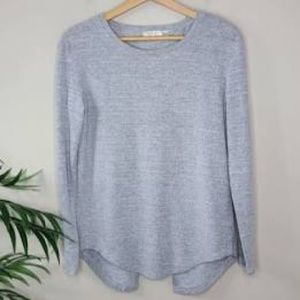 RD Style brand size medium gray 3/4 sleeve top